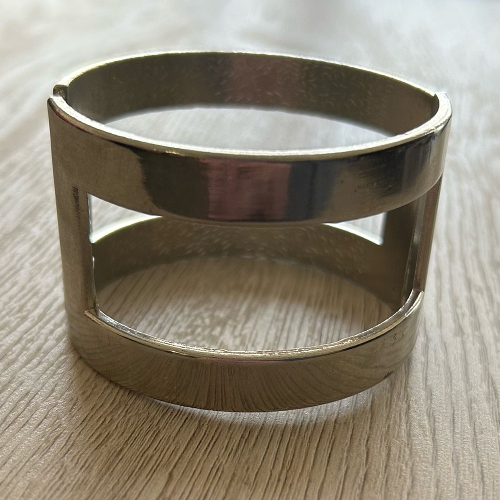 Silver Band Bracelet Bangle